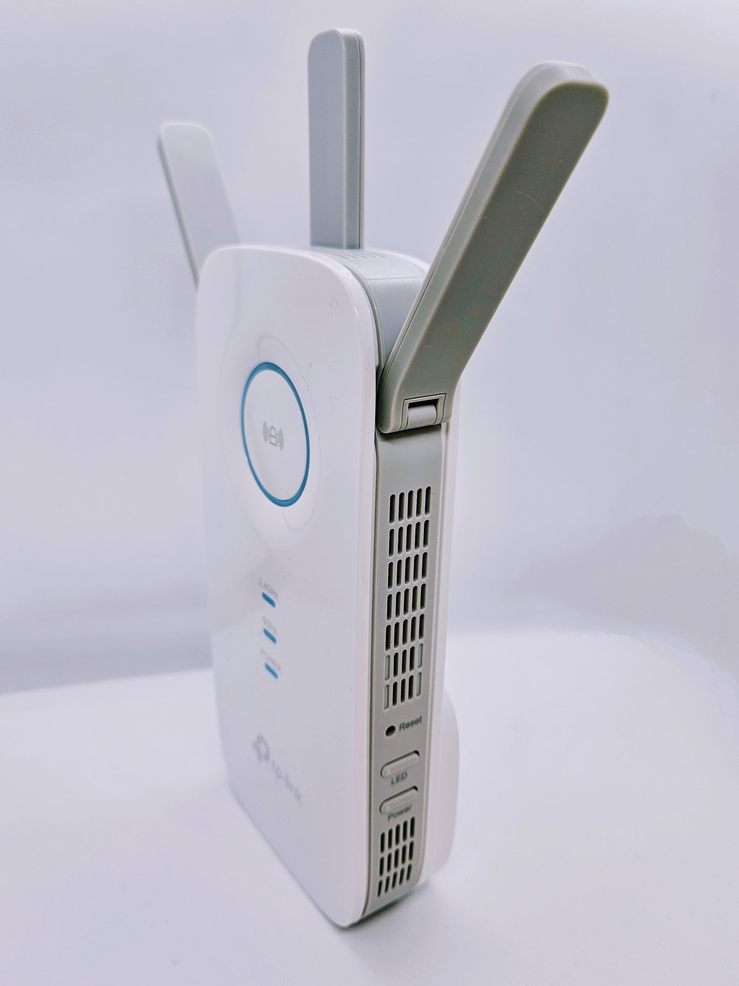 Tplink RE450 AC1750 WIFI Range Extender Factory Refurbished